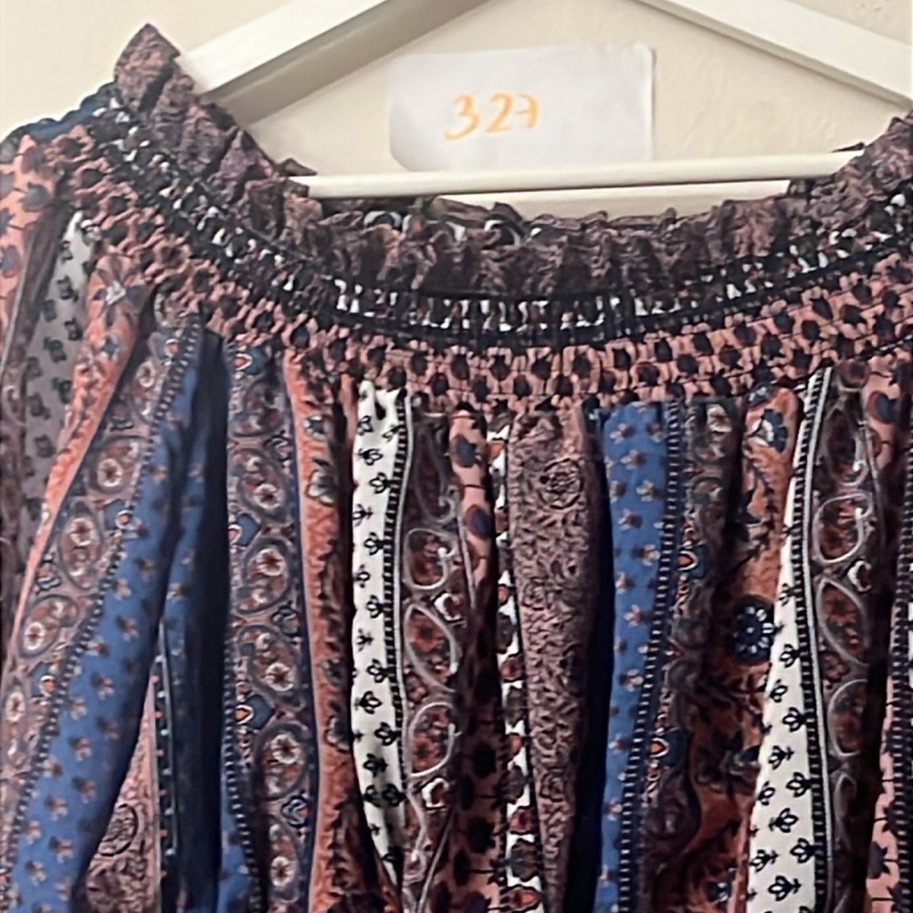 VENUS Blue and Red Ruffled Smocked Blouse - Picture 5 of 5